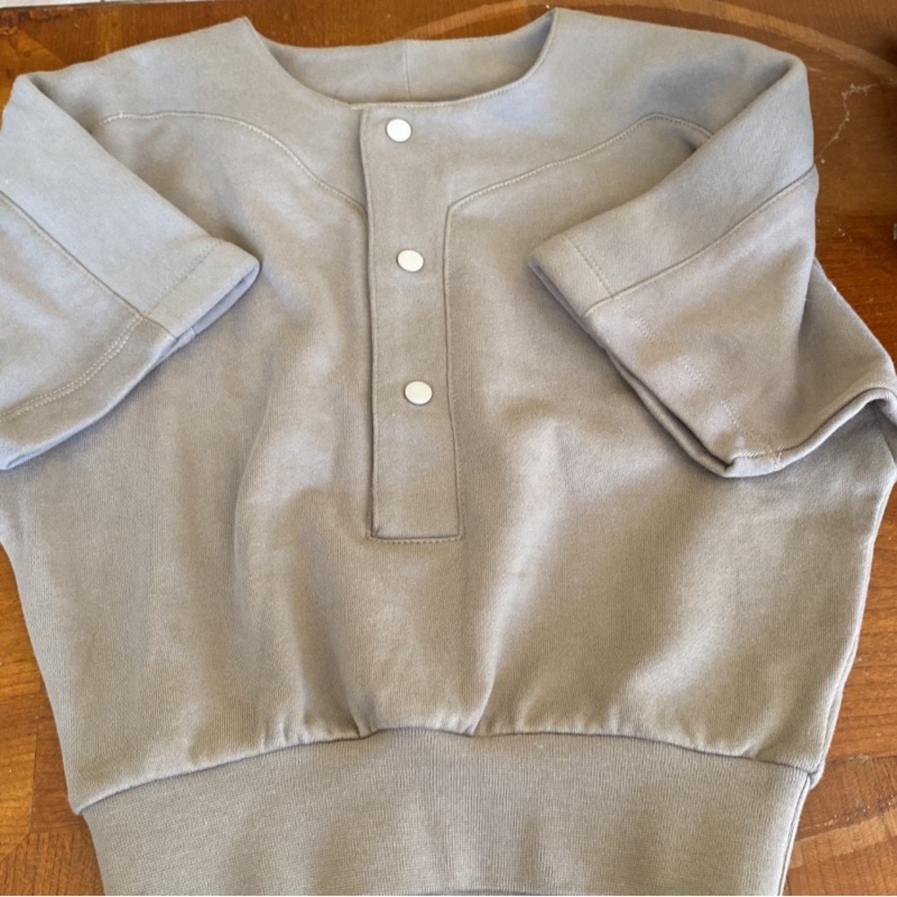 Essentials Fear Of God Short Sleeve Top for girls